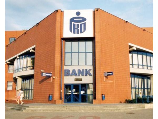 nowy-budynek-banku-poznan-5